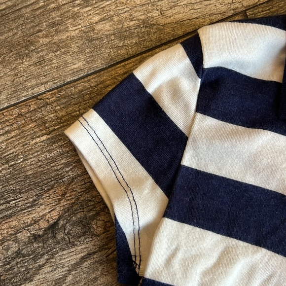 H&M cropped polo - Picture 3 of 9